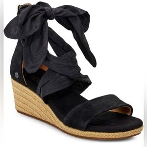 UGG Trinity Wedge Wrap Sandals
